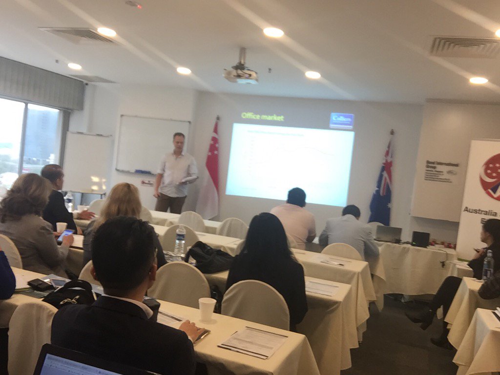 ASEC_GMT8's tweet photo. Shannon Davies from #solomonbroslawyers educating delegates on market investment sales in #perth  #asec2 #Singapore https://t.co/MTK70kD9H8