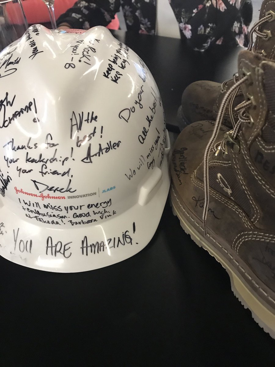 rebeccayu's tweet photo. @breannehalyk @mneziol @melindarichter @chelsbells4 @DFBarreto_ @haroon_hiba @kdsimonetti @ShaminDewsi @jj_desai Well wishes on #JLABSToronto hard hats and my construction boots #ThatsHowItAllStarted https://t.co/9OHC6weEvr