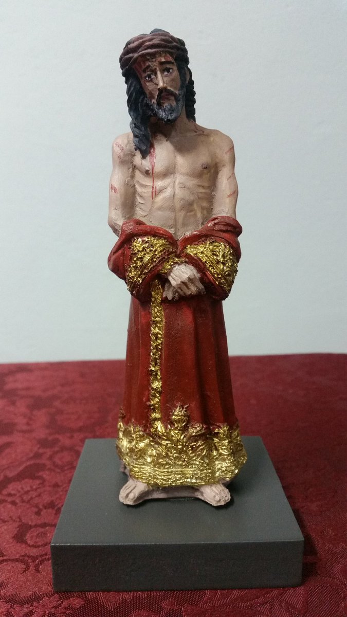 Jesús Presentacion al Pueblo 18 cm de altura, pintado a mano, 22,00 € envío incluido. complementoscofrades@gmail.com o 619712943 (WhatsApp)