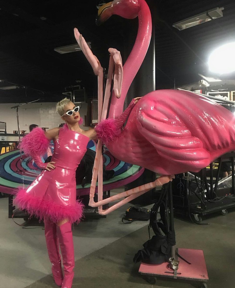 PicsPerry's tweet image. Katy via instagram ✨💓