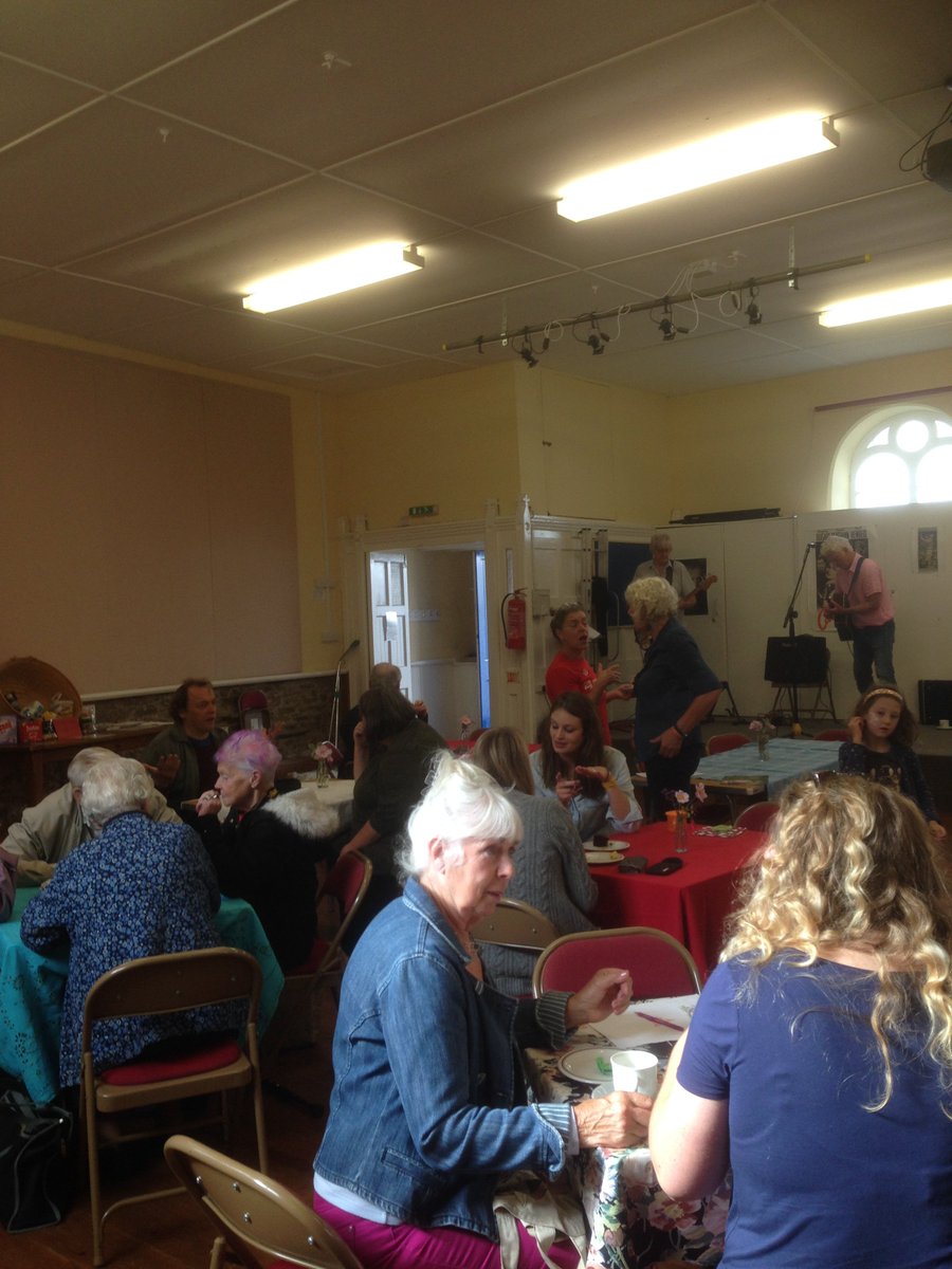 Lostwithiel Labour tweet media