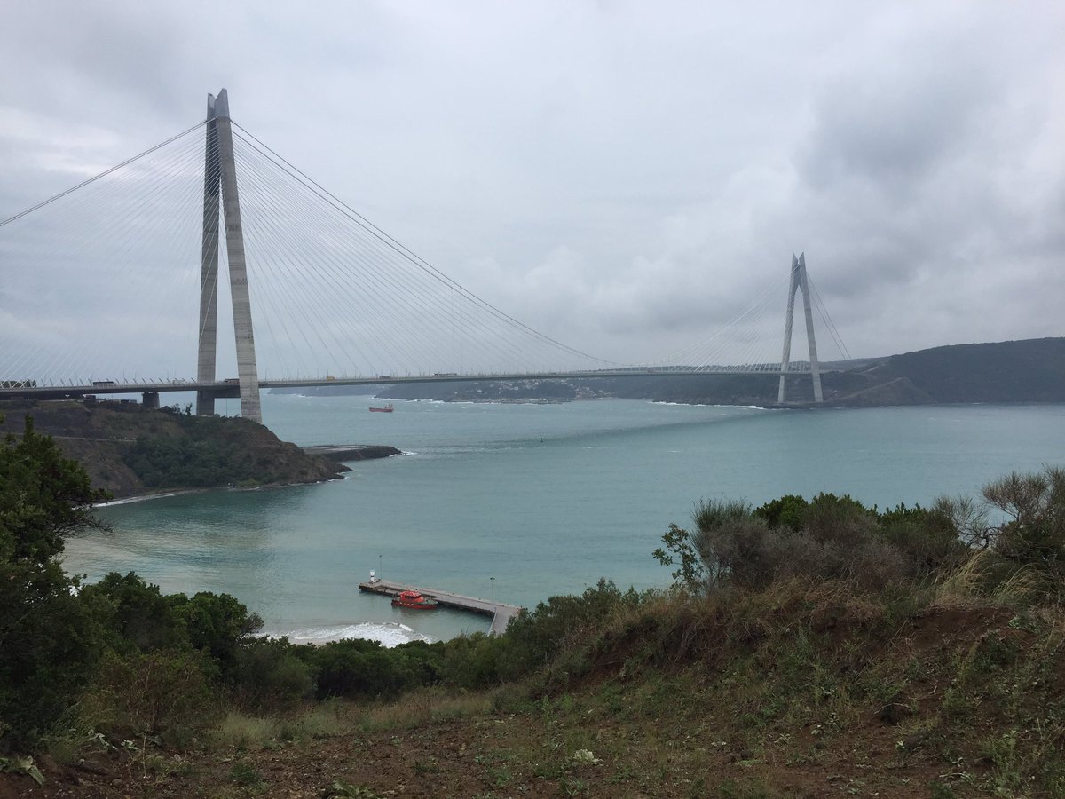 IST_walkabouts's tweet photo. There and back again - walking. @urbain_ #istanbul #northernistanbul #walking #tributetopassaic #robertsmithson #istanbulwalkabouts https://t.co/SDxkFm42Wy