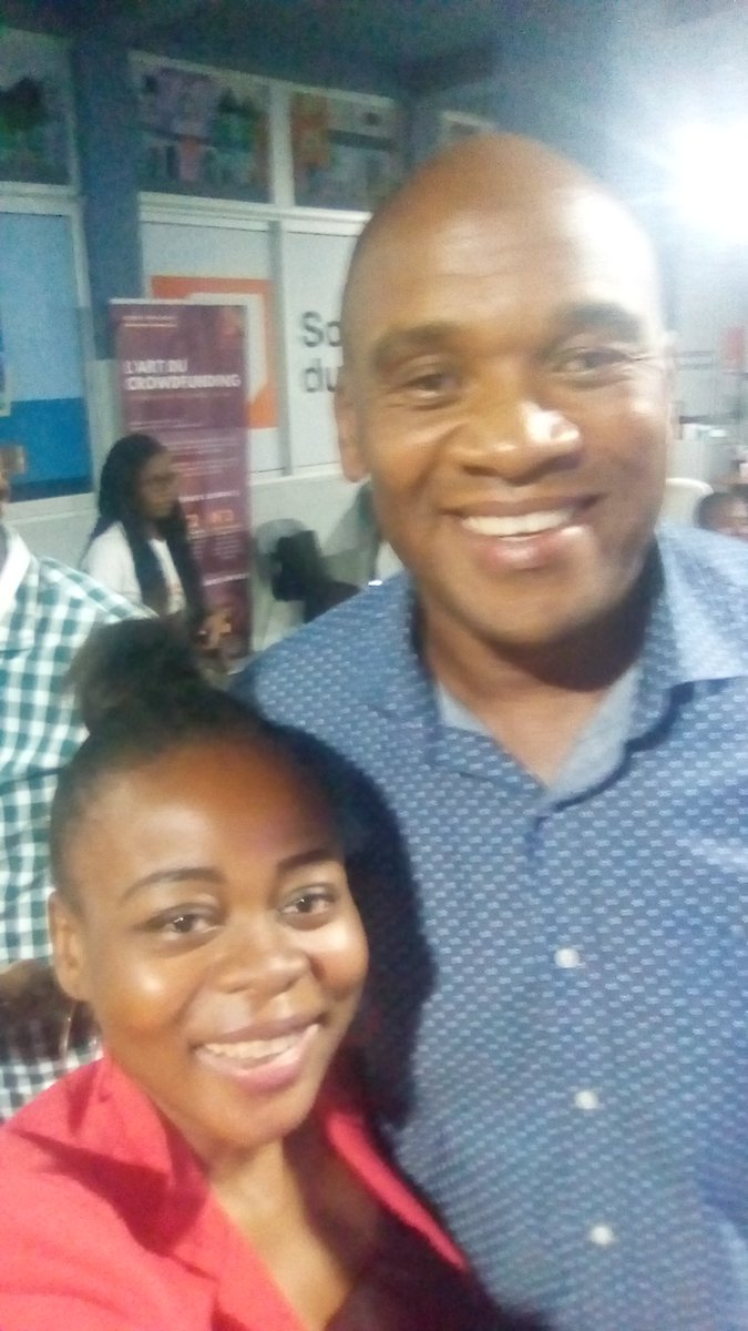 alida_eboo's tweet photo. Des merveilleuses personnes rencontrées hier au #SeedStars #SSWDOUALA #Entrepreneurs237 #Startup337 Cc @flavienkouatcha @EricNiat https://t.co/YAwaZyfUSI