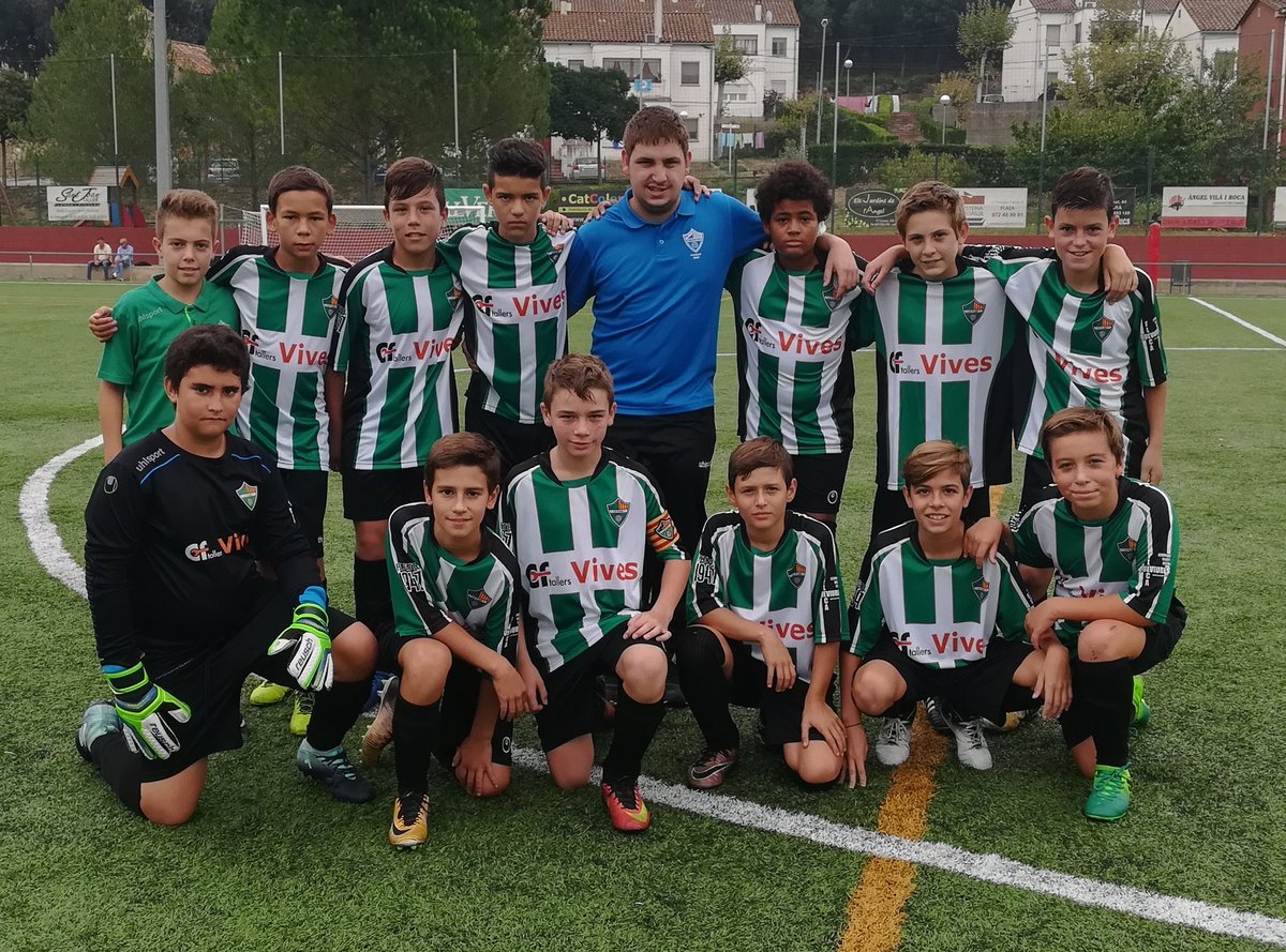 socdelflaca2016's tweet photo. #BaseCEF
🕛 FINAL | 
⚽ #InfantilCEF 0-11 CP BELL.LLOC

📲 #CEFvBEL
#TenimUnSomni #AmuntFlaçà https://t.co/lzR4s1pq9G