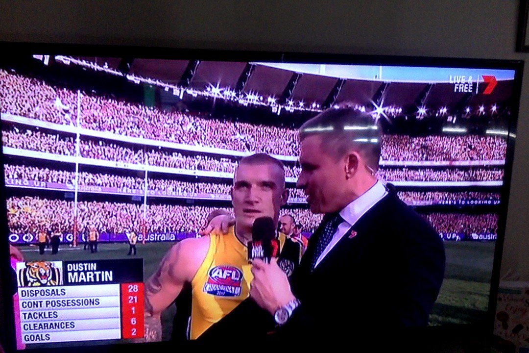 SmoshGames2012's tweet photo. @DustinMartin4 @Richmond_FC you won the Brownlow Medal and the Grand Final well done Dustin and Richmond #AFLGF 🙌🙌 https://t.co/MYMY1ILc0u