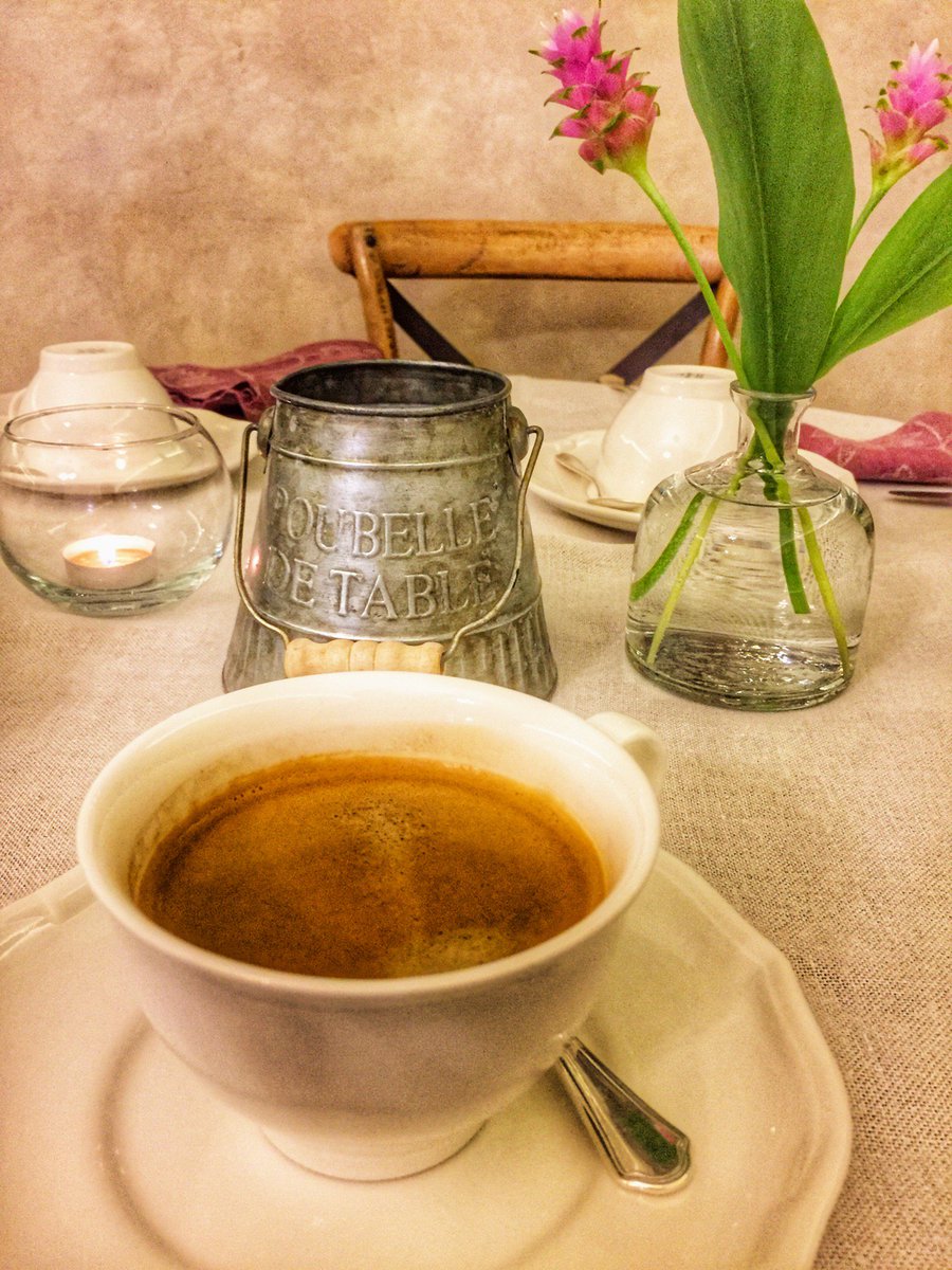 CarloVischi's tweet photo. Buongiorno da #Borgomaro ! #msrgusto #lamialiguria (@ Relais Del Maro in Borgomaro, Imperia) https://t.co/kx0RVKTbVs https://t.co/2B2iHpl1hq