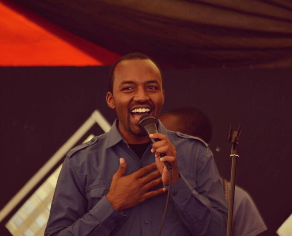 noelnderitu's tweet photo. Still on #TheBridgeTour and kesho it takes me to @ncwaiyakiway .should I play 'Perfect'🤔
Enjoy the weekend!
#NoeNderituMusic https://t.co/4jLnvlVrdc