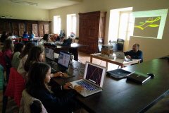 Coderdojo_LR's tweet image. Impariamo a programmare. Sabato 7 ottobre c'è il @CoderDojo Langhe e Roero. Informazioni e iscrizioni coderdojolangheroero.it/laboratorio/ot…