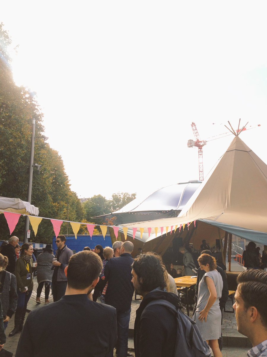 As predicted the sun has come out as soon as the soul starts playing! Looking forward to <a href="/tonguefushow/">Tongue Fu</a> live at 11