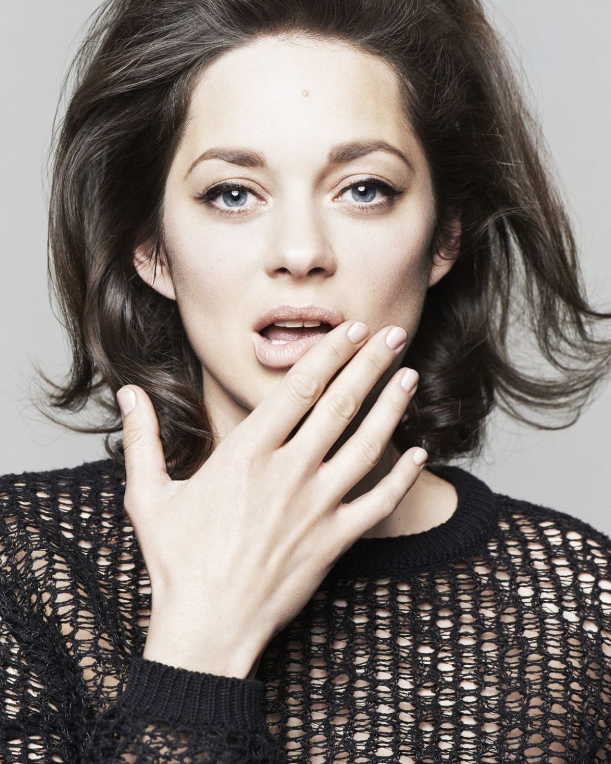 Happy birthday Marion Cotillard and Monica Bellucci 