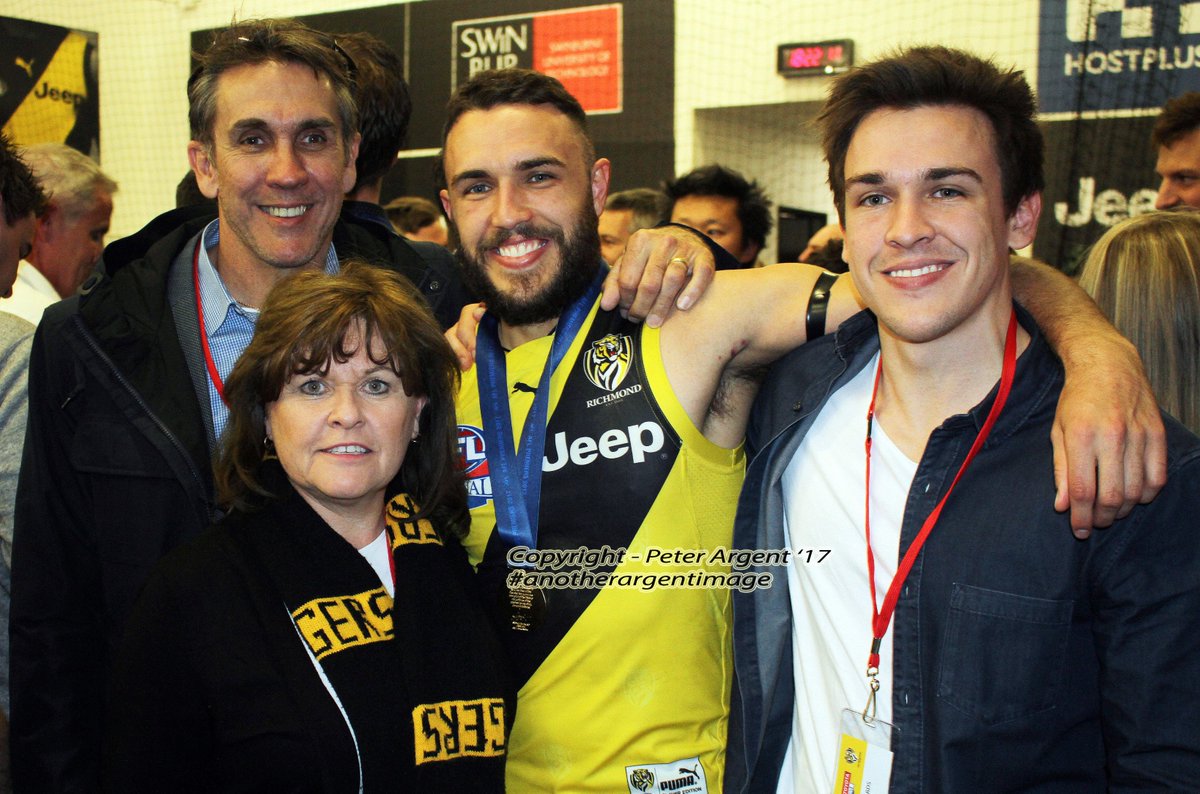 Shane and family - a big day for the Edwards family 
#anotherargentimage