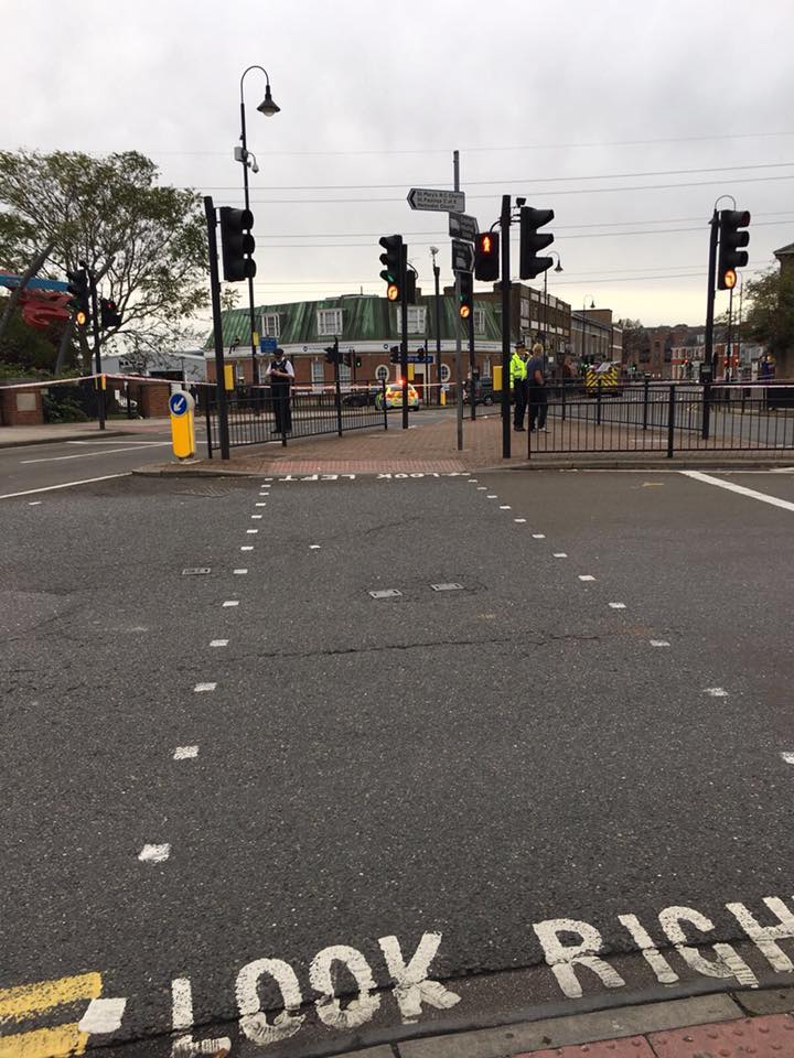 Kent 999s on Twitter "CRAYFORD A BMW driver climbed onto the roof of