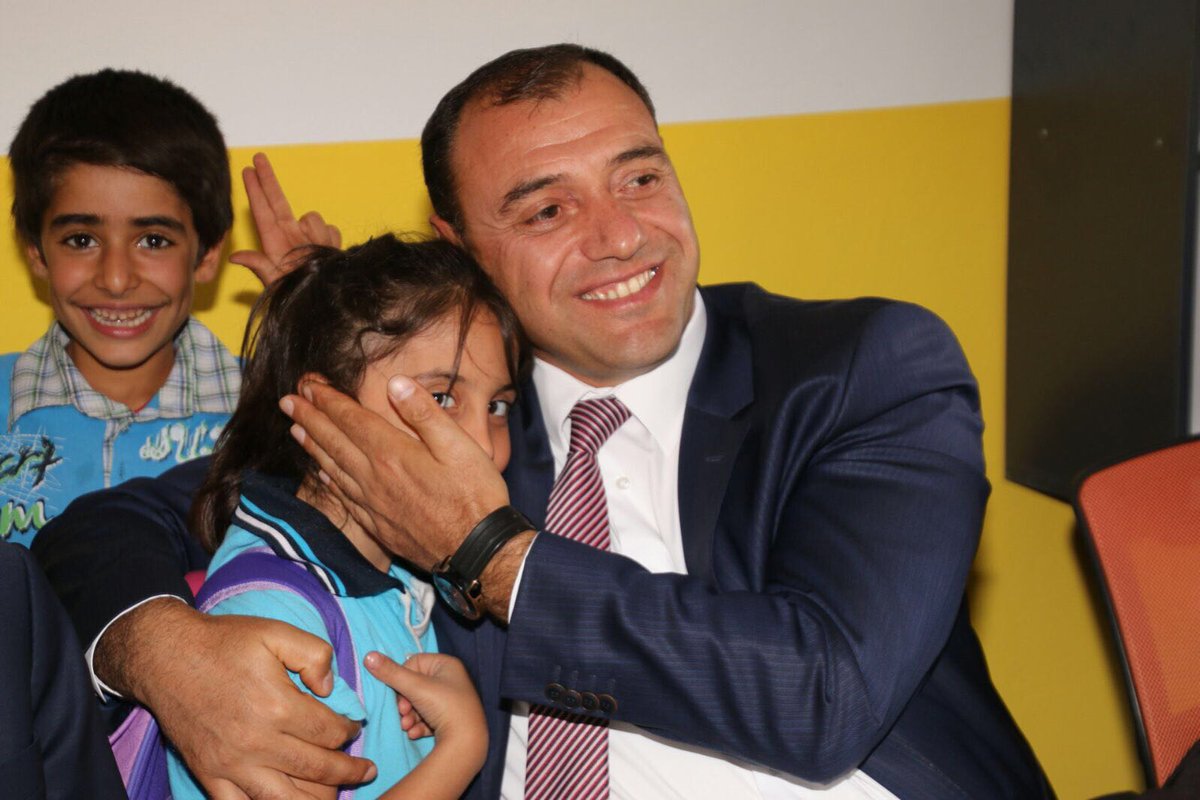 valicetinoktay's tweet photo. Okullarımızı ziyaret edip öğrencilerimizle biraraya gelmeye devam ediyoruz.
Değer yüklü, iyi donatılmış eğitimli nesiller temel önceliğimiz. https://t.co/Cb3c4tKQ0Z