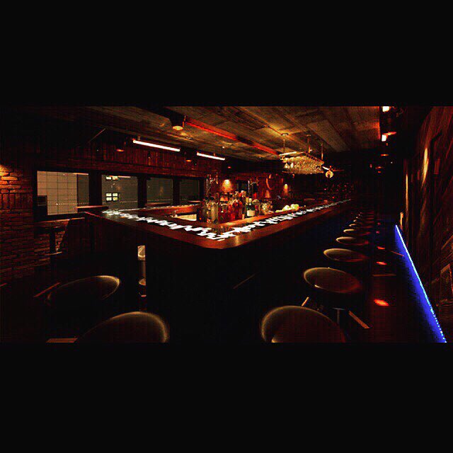 DJKAZUHO's tweet photo. 今夜は渋谷WREP BARで回しますよー😇🙌🏻✨
22:45〜と1:45〜の2ターン回します💡💡
是非遊びに来てください💁🏻♂️💡
#wrep #barwrep https://t.co/JdR4yQjCQa