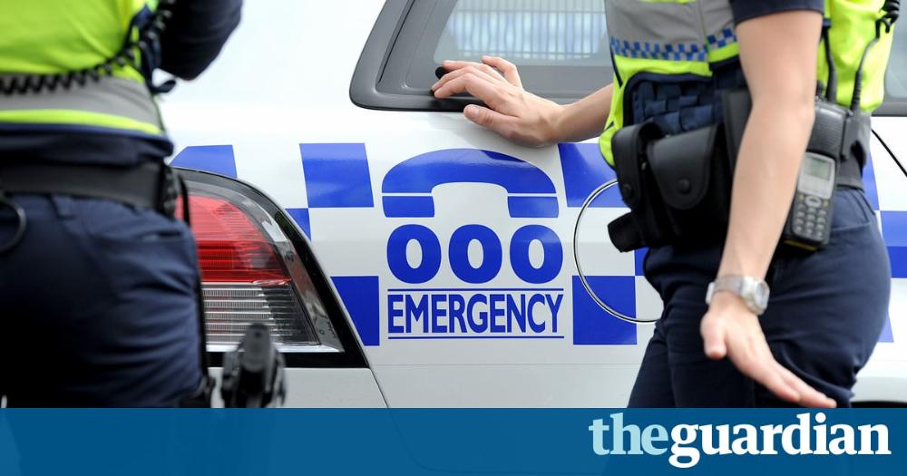 australiaanglr's tweet image. Armed man arrested after driving #erratically in #Melbournes #CBD bit.ly/2xMGO0K