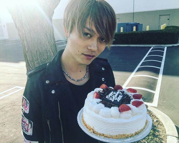 __taka1020's tweet photo. とるげの誕生日の12月7日までに
1207RT目指します💃
皆さん協力してやって下さい🙇🙇

#Toruの誕生日までに1207RT目指す 
#RTした人全員フォローする https://t.co/5rm90Jtp5N