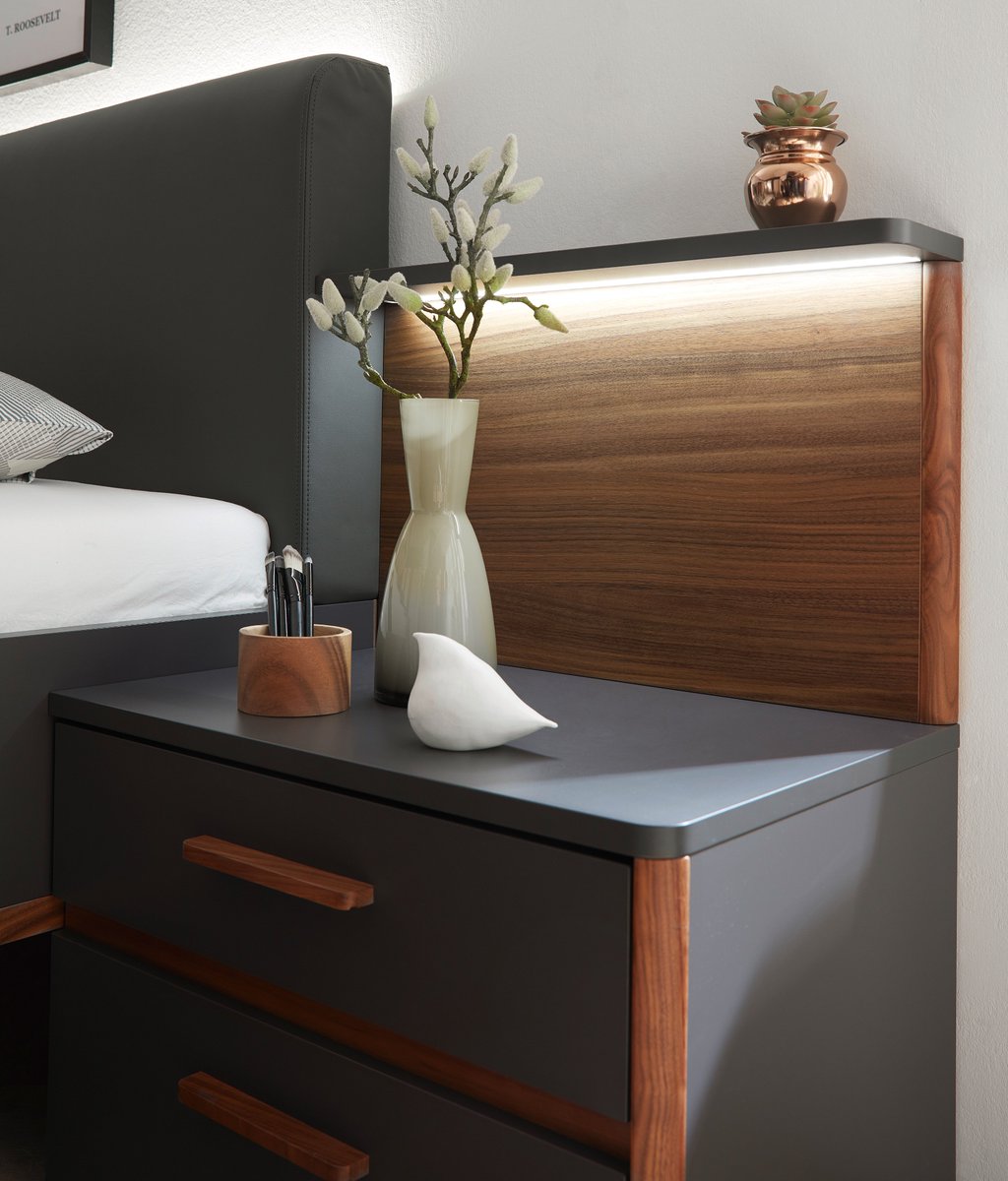 InHouseLtd's tweet photo. ClassicLine opens up a wide range of design possibilities with its beautiful walnut veneer combinations. #bedroomcollection #homedecor #kbb https://t.co/HULrRf7N7J