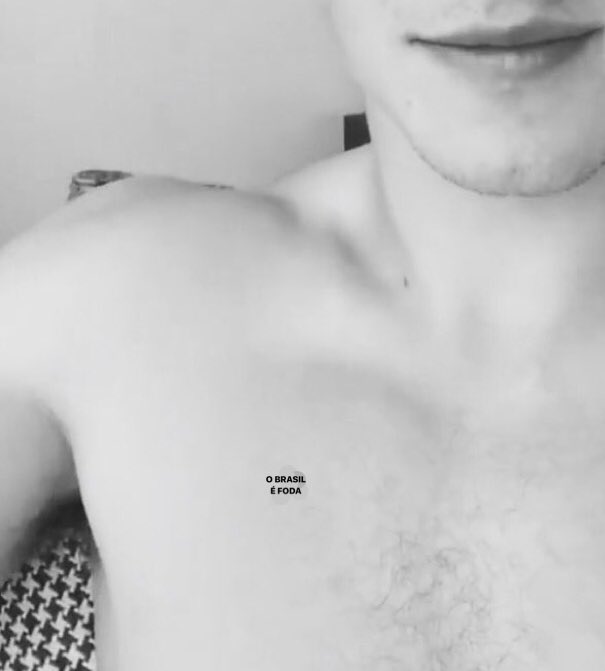 chaomendespage's tweet photo. sem palavras para essa nova tattoo do shawn

ficou lindaa te amamos icone❤ https://t.co/5332nlubgC