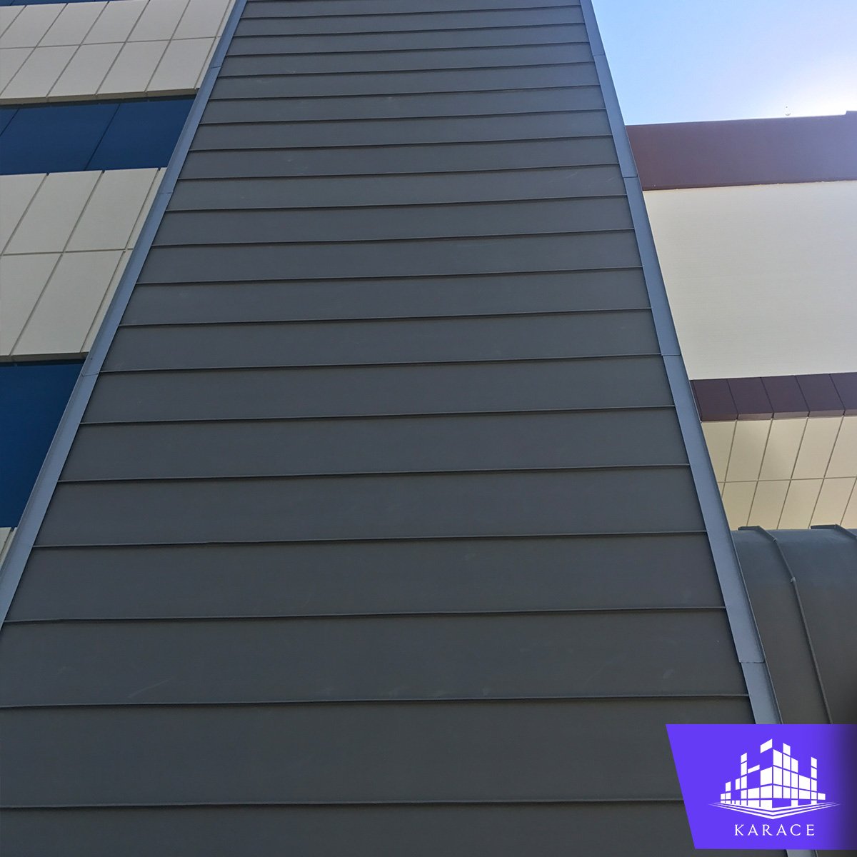 karacecati's tweet photo. Afyon'da #Karace imzalı hızlı tren projesi. #vmzinc #titanyumçinko #quartz #kenetçatı #kenetcephe #mimari #mimaritasarım https://t.co/mXf0dFgHO1