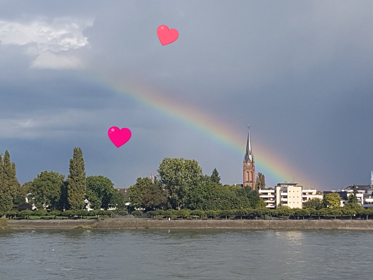 bonnschiff's tweet photo. Hach mach 😊 #bonn #bonntouren #Rhein https://t.co/eGKWEfOj6B
