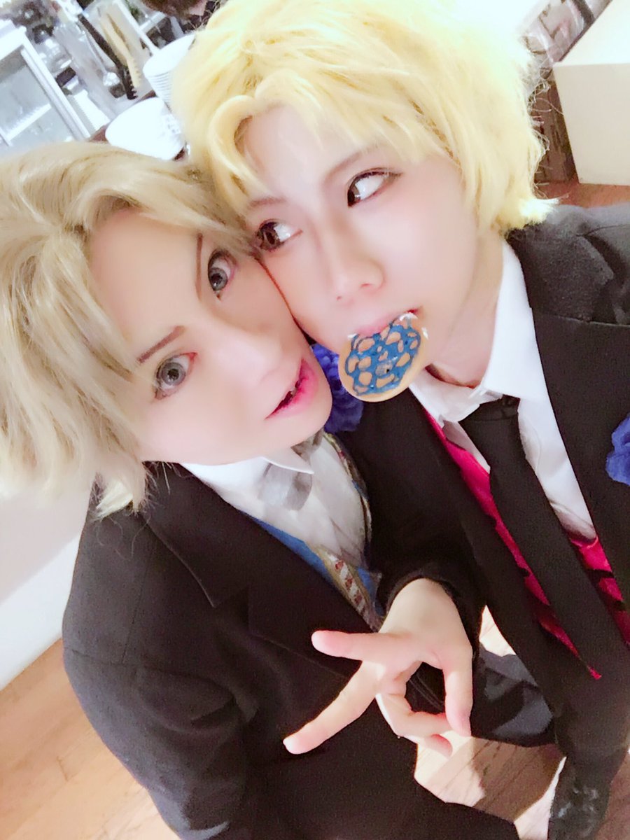 あとべおたんじょうびおめでとー！！！
とりあえず！って感じなので主役のあとべとの写真だけ！
(超楽しかったです)(参加された皆様、そして主催の皆様本当にありがとうございました！)

<a href="/atbtn_16/">跡部様御誕生会跡地</a> 
#跡部家主催景吾様誕生祭コスプレ撮影会2017