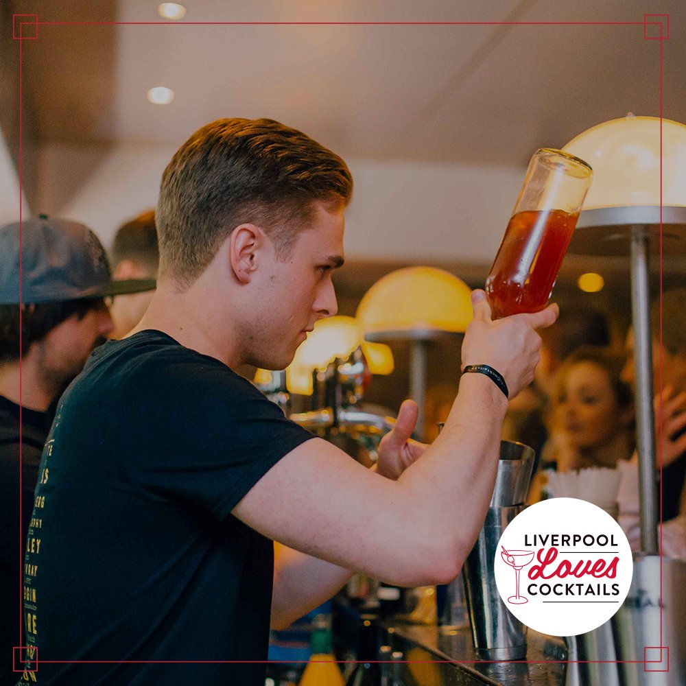 LPLCocktails's tweet photo. We're going to kick off the week right... A lively affair with a live DJ, great cocktails, fun and shenanigans all night! https://t.co/VqjTlAsvFg