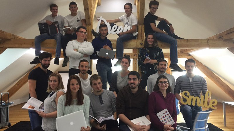 hessovalais's tweet photo. rentrée #hessovalais @lenouvelliste présente la #teamacademy https://t.co/mjoaDCZqFD https://t.co/y0oKlRToFW