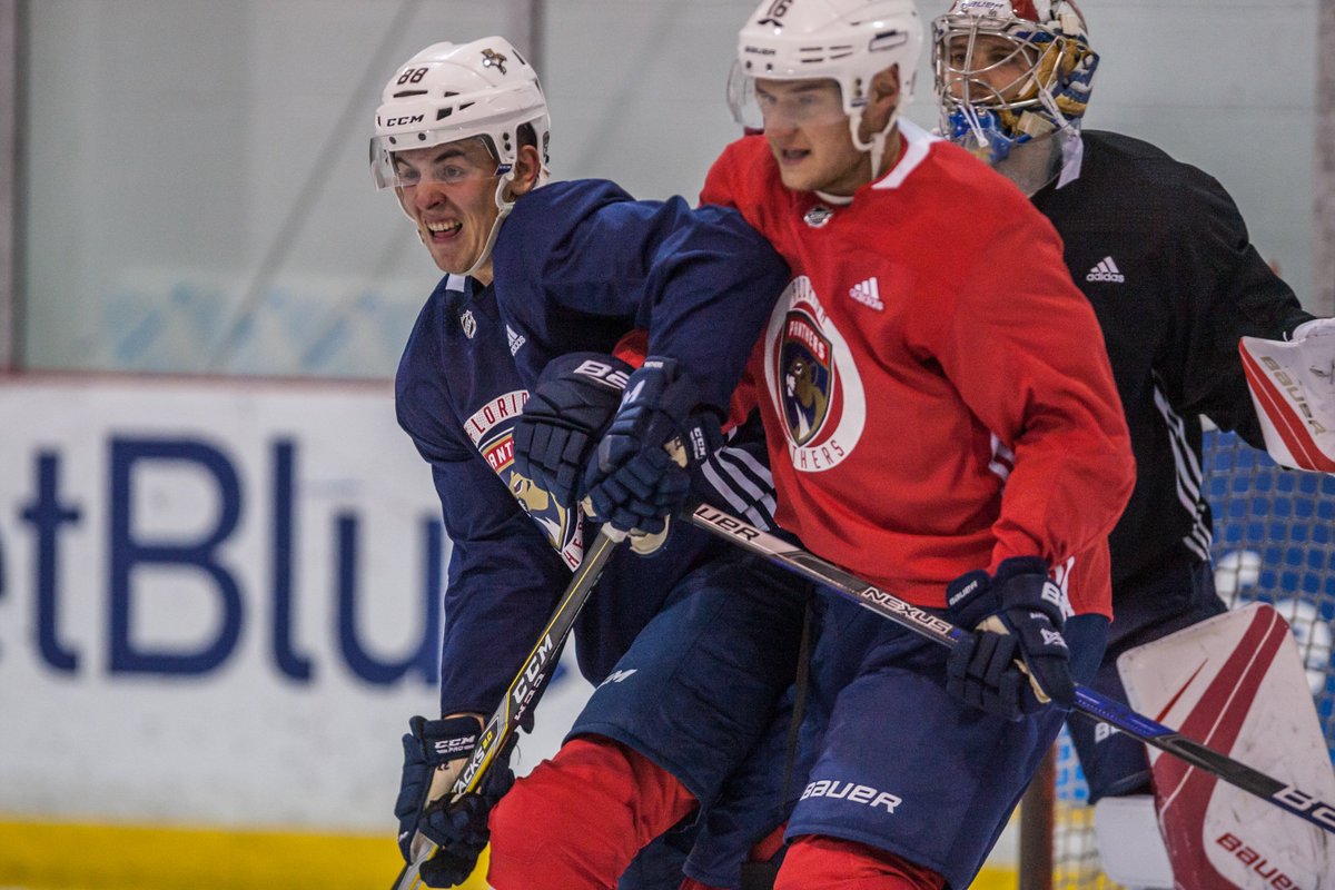 We're live from @PanthersIceDen!  Tune into our #CatsCamp Scrimmage » bit.ly/TCScrimmage https://t.co/KiAbpwdpuw