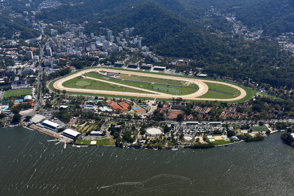 voonobre's tweet photo. #JockeyClubBrasileiro #JCB #Gavea #RiodeJaneiro. Foto: #AlexandreMacieira | #VooNobre #CmteNobre #VisitRio #VemProRio #RCVB #Joquei #Jockey https://t.co/JNej7BwdDc