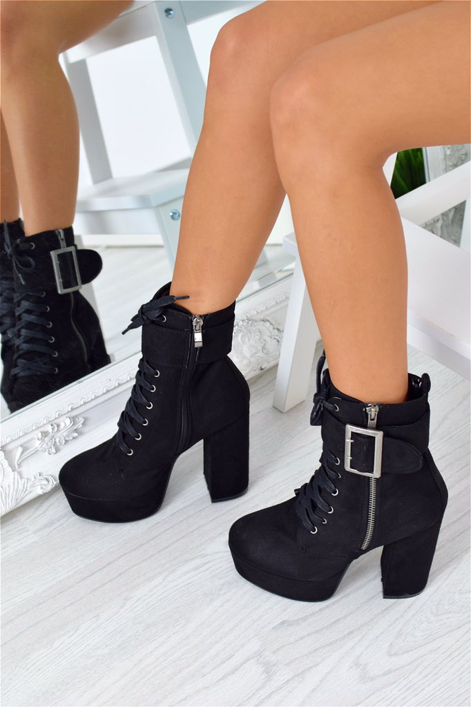 Things are hotting up already for Autumn Winter 17, check out the latest drops here 👉🏽 bit.ly/2qBZklR-AW17