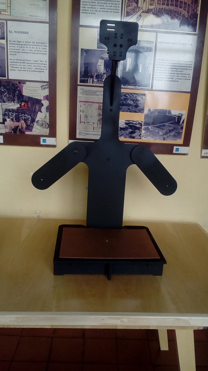 derechoaleer's tweet photo. Digitalización con software y hardware libres en el "Encuentro Conservación y Digitalización", escáner plano #Bibliohack https://t.co/Hlt7JVLxxe