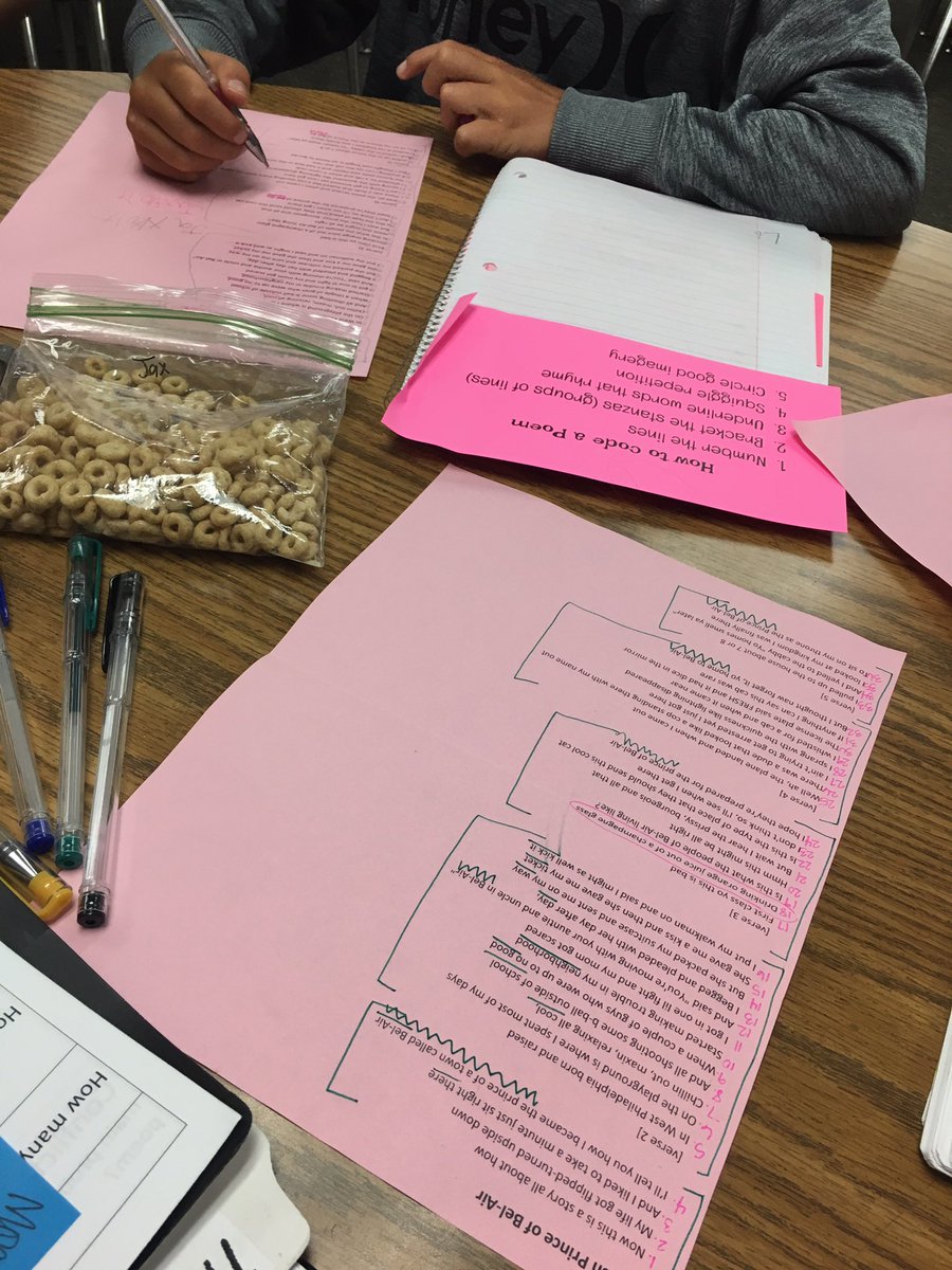 mrs_k_allen's tweet photo. We can code poems in third grade 🙌🏼 #saiglingshines https://t.co/RTnHnkrbI9