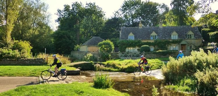 Let <a href="/baintonbikes/">Bainton Bikes</a> local, friendly and experienced guides escort you through the Cotswolds (or self guided available) socsi.in/5pVEn