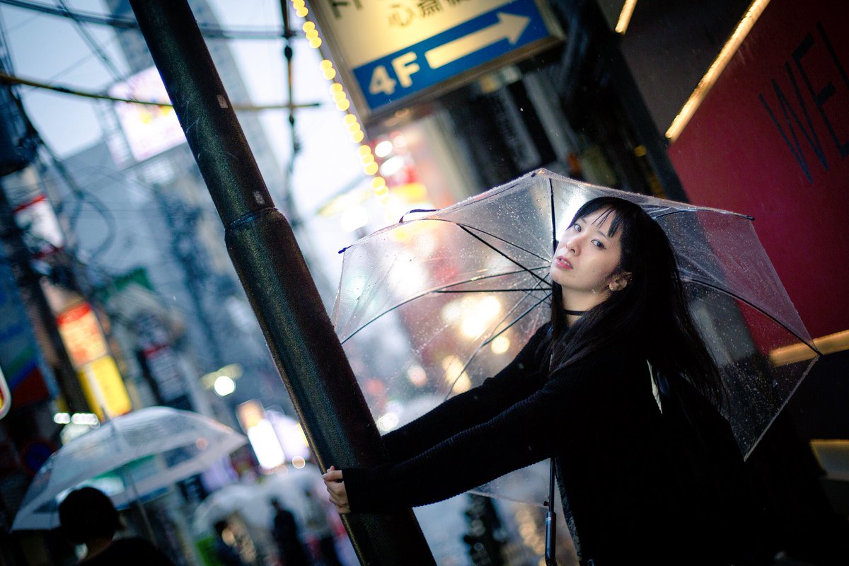 Mako Foto 左向きに偏っちゃった 道頓堀周辺で雨天ポートレート カッコいい系チャレンジ ポートレート ポートレート好きな人と繋がりたい ポートレートモデル募集 カメラマンさん募集 女性カメラマン カメラマンさんと繋がりたい Model