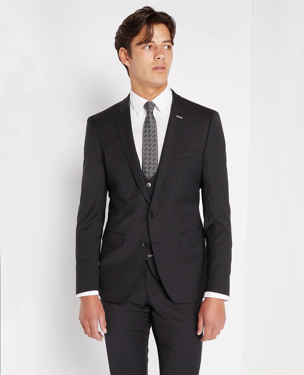 nigelclare's tweet photo. Business as usual - all suits in the photo's are available in-store. A full tailoring service is provided 👔prices starting from £250. https://t.co/OGqW7gICeh