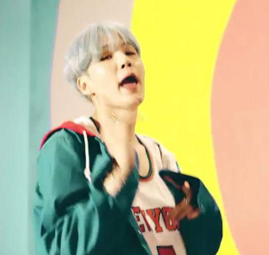 Tatiis_b's tweet photo. DNA 😍❤
Gracias bts por esta maravilla de canción https://t.co/qSzr7y2ZYE