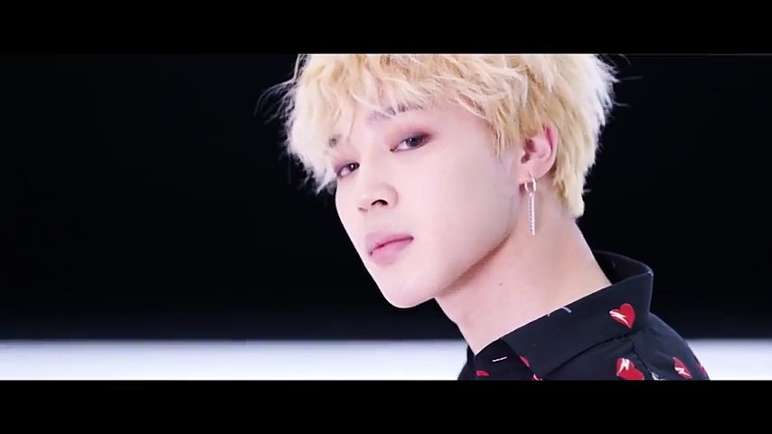 zultty's tweet photo. Ох уж эти взгляды
#BTS_DNA_TODAY https://t.co/7SiG69XDmG