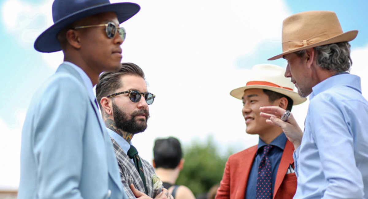 GQAustralia's tweet image. Men’s Style Influencers Give Their Summer Styling Tips. ow.ly/3seM30fe35G