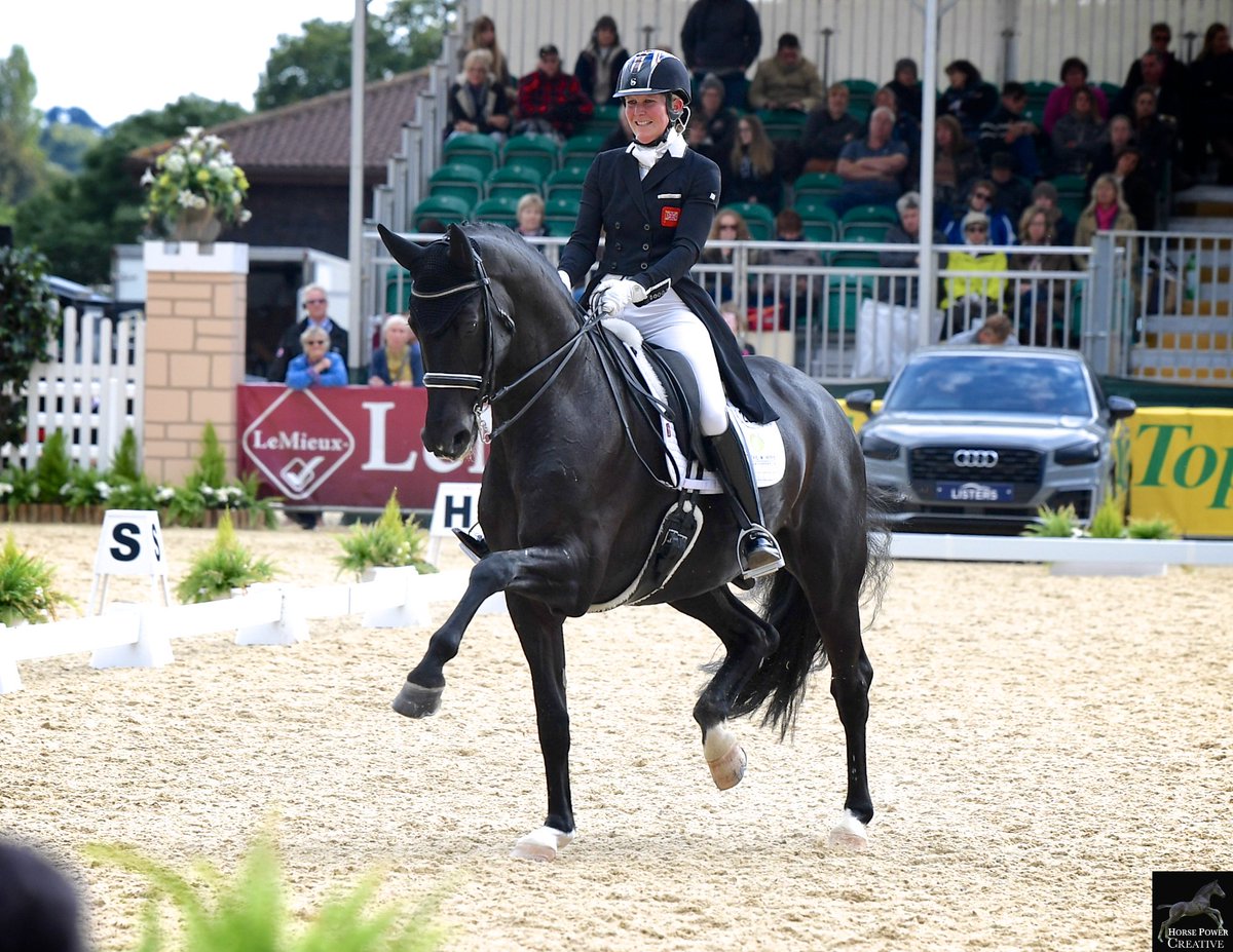 scharfuk's tweet photo. Hayley Watson-Greaves smashing the freestyle for the National championship 💖
#designyourown #scharfuk #dressage #aheadofthegame #bespokehats https://t.co/BI2nGuQuk0