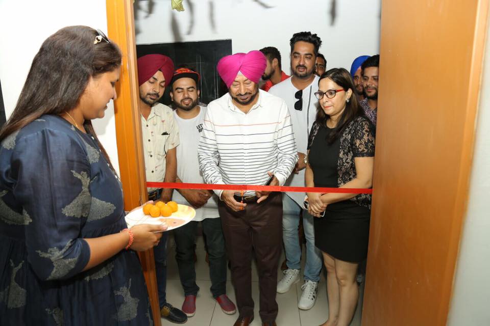 Asentertain's tweet image. #ASEntertainment opens its office in Chandigarh, will be working in the Punjabi Film Industry. doing Casting for Films, TV, Ad Films