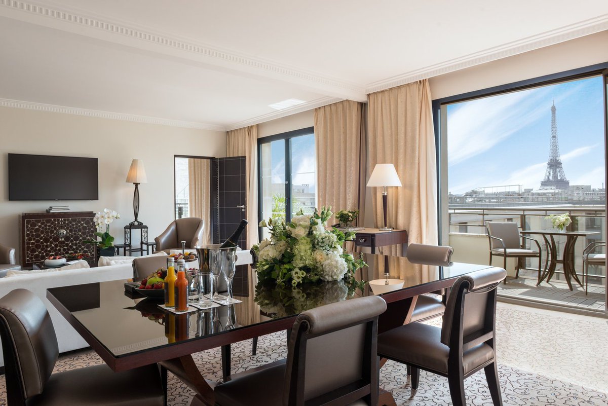 MyHotelPhoto's tweet photo. Avez-vous un besoin #URGENT de #photographies #professionnelles pour votre #hotel ? Mail: frederic@myhotelphotographer.com https://t.co/XvFVRzT5Qs