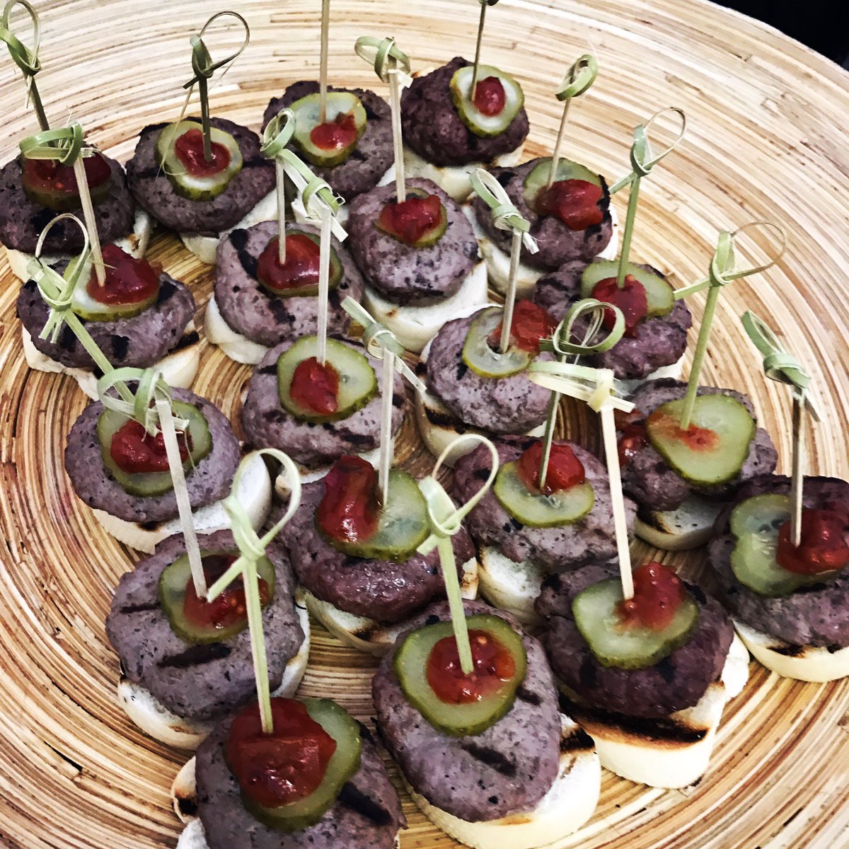 Some delicious #canapés for your guests at any event! 

#wedding #corporateevents