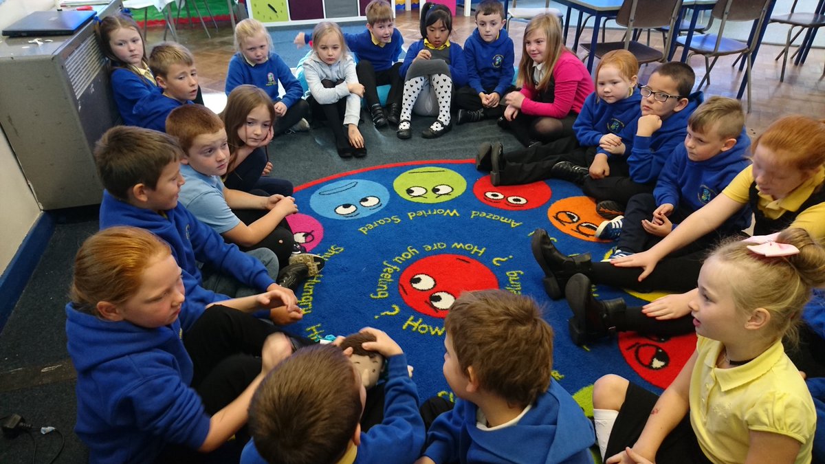 portmeadp's tweet photo. Year 3 made sure they checked in this morning. 👍🏼 #pmdppsd #pmdpy3 https://t.co/glNcxJ2nSt