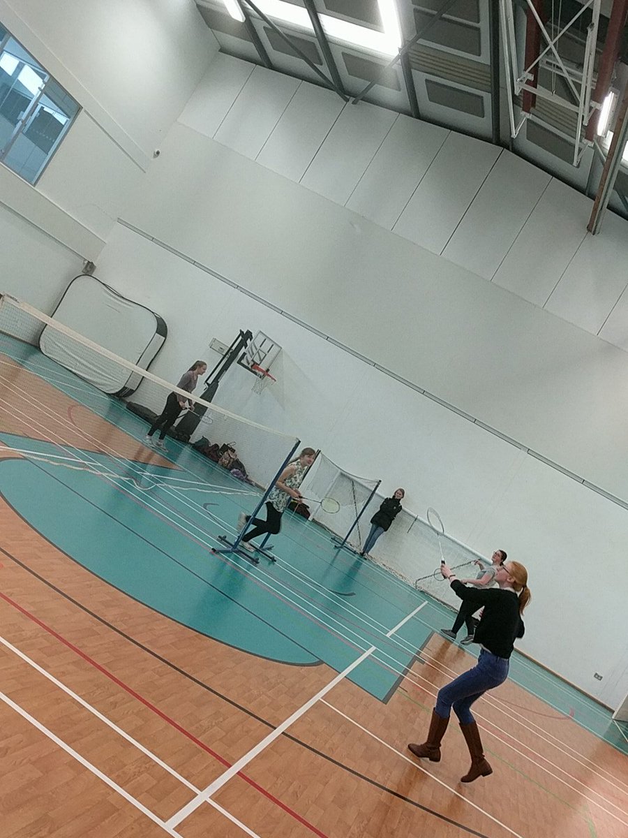 B6Active's tweet image. Open Badminton session to all students happening in the sports hall now! #BeActive #ThisGirlCan