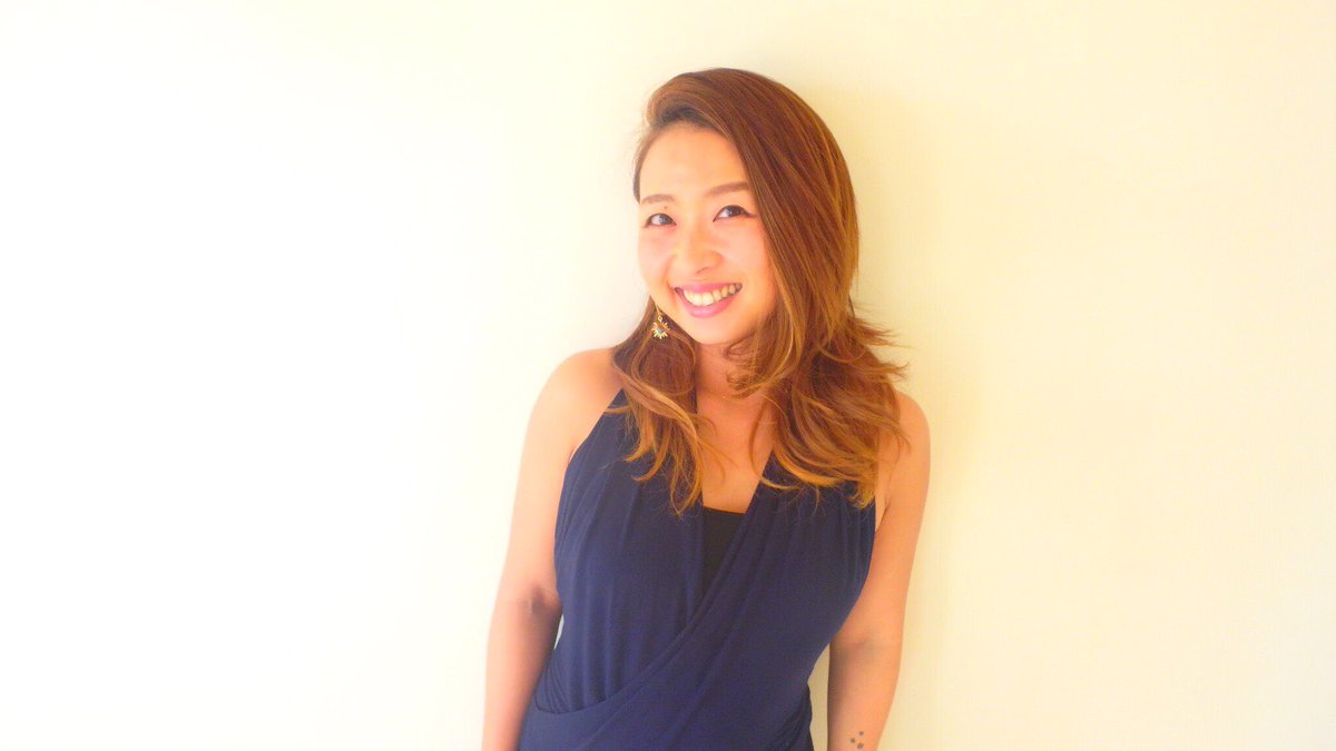 studio_oneway's tweet photo. ➡︎ONEWAYN EWS➡︎
🆕インストラクター紹介🆕
👧AYA（HONEY WAXX）
🎵ジャンル:ヨガ
✅火曜日14:00～15:00
💻https://t.co/gP7oY5V08q https://t.co/EZSBoWfKY0