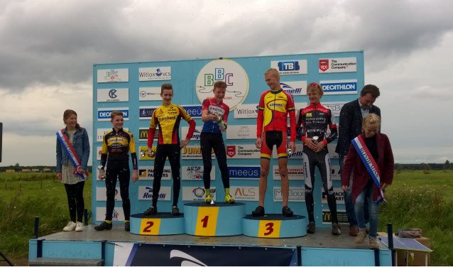 De Edese Post tweet media