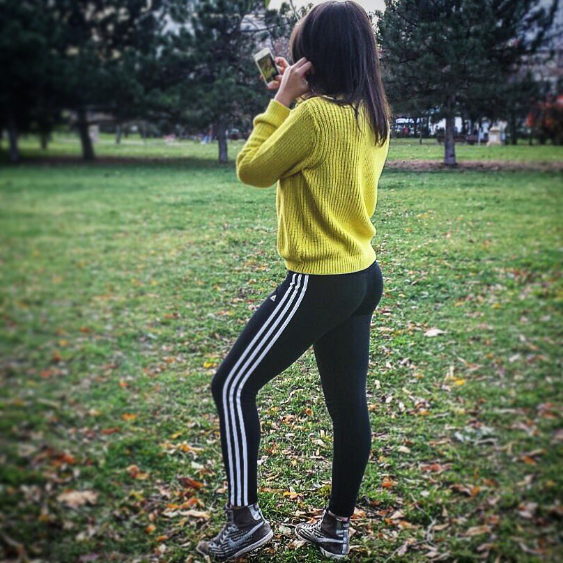 Sporty girls are the best! 🤸🏽‍♀️⛹🏽‍♀️ Happy monday guys! ❤️ #kyliespice #camgirl Meet me on @Fire_Cams <a href="/Hawker881_Promo/">♠Hawker881 Promotion♠28K</a> @SugarLandPromo