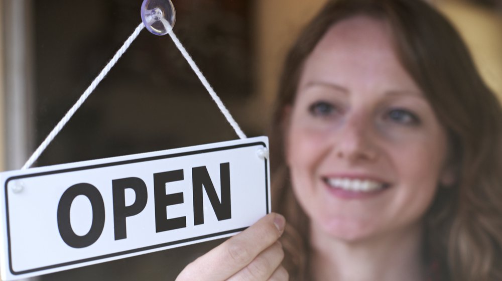 SCOREChapelHill's tweet photo. These 3 Things will Change the Way Your Store Approaches Tomorrow’s Customer. #smallbiz #startup https://t.co/9xDdPb0bJr https://t.co/qIuKR7FpLg