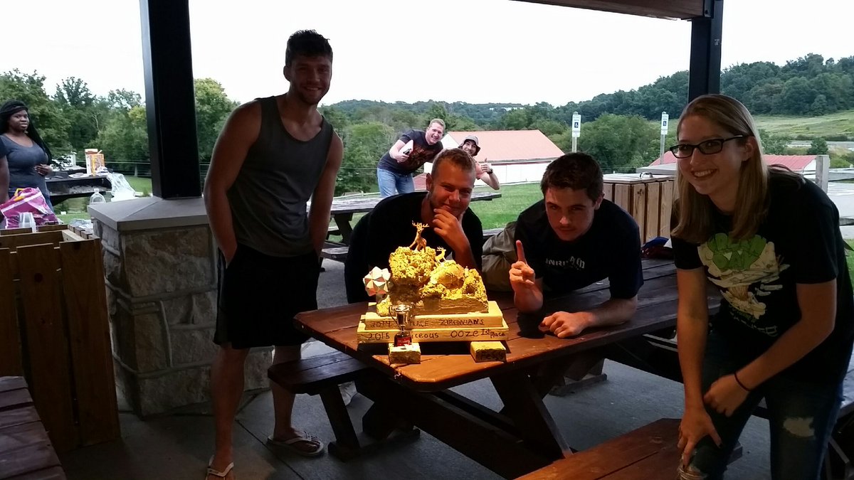 CalUGeology's tweet photo. Geology Club kicked off the school year with another successful Trivia Night at SAI Farm! @CalUofPA https://t.co/TTqQbq6dKx