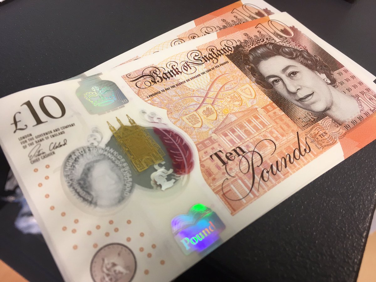 My_Metro's tweet image. All Metro ticket machines are ready to accept the new polymer ten pound notes #newtenpoundnote
